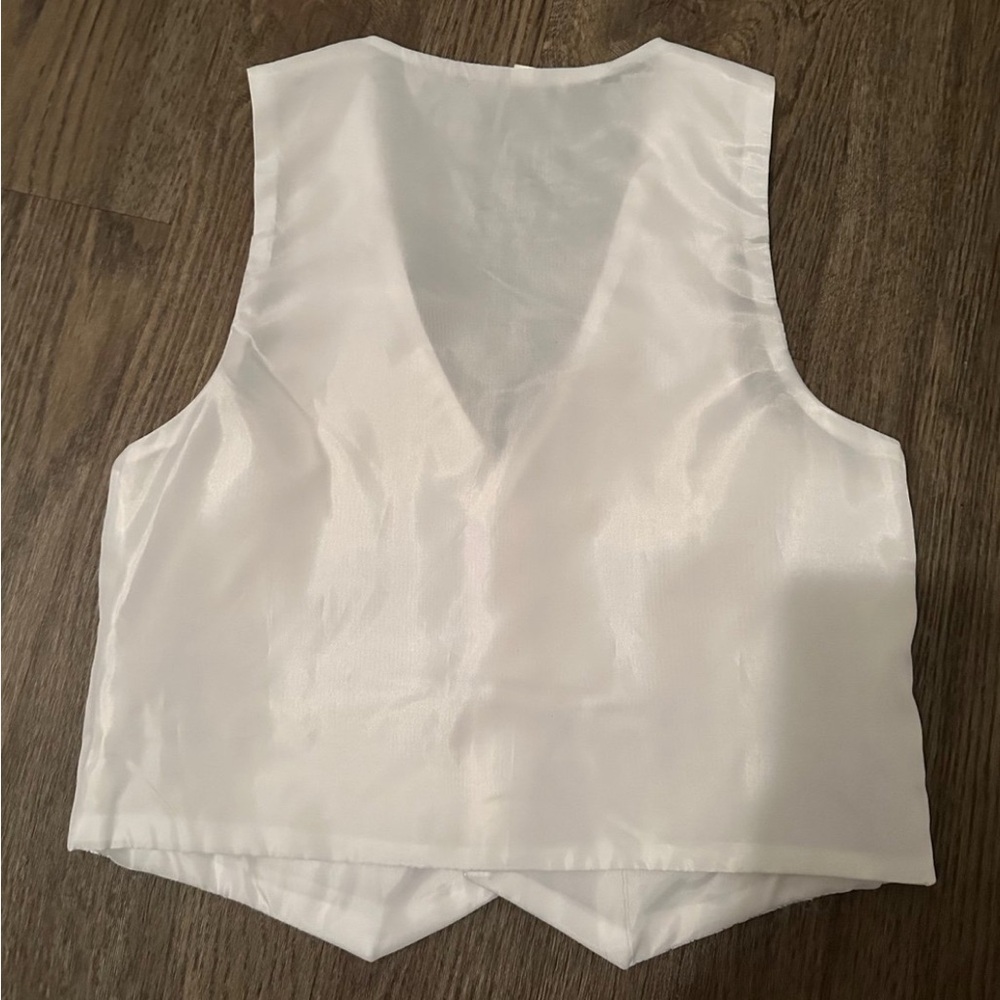 White Patterned Vest - Picture 5 of 5